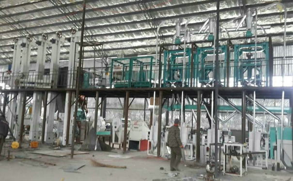<a href=http://www.bjzgmy.com/product/6/ target=_blank class=infotextkey>玉米深加工機(jī)械</a>